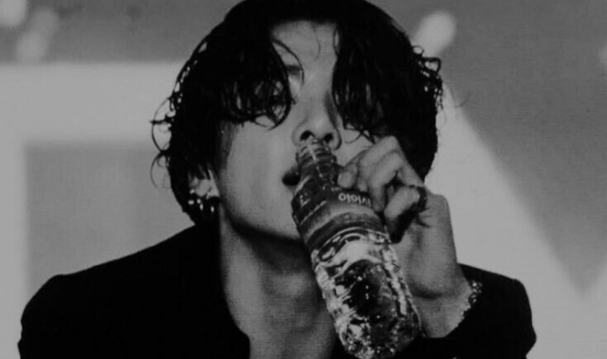 If possible, don't get involved with me, if you don't want to get hurt. thumbnail