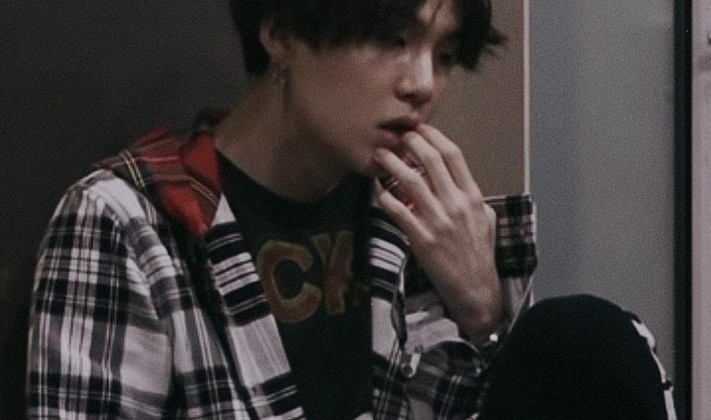 Hongyeon: Hongyeon Kita thumbnail