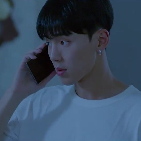 손현우 image