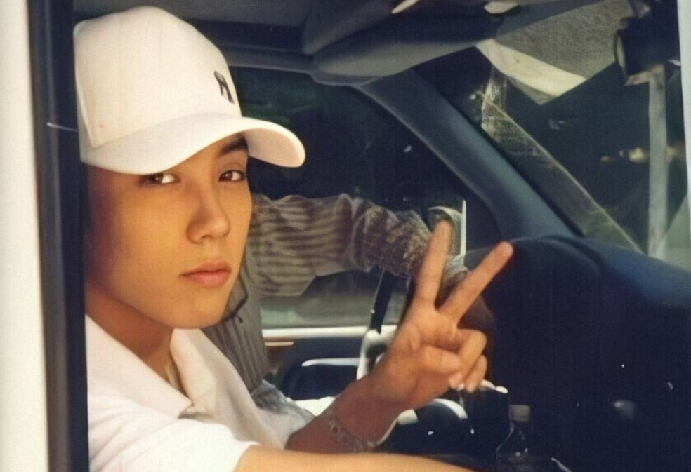 Debating genius Eun Ji-won thumbnail