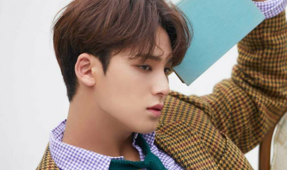 Project to seduce a married chairman thumbnail