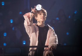 Fanfic pendek Jungkook yang ingin kulihat thumbnail