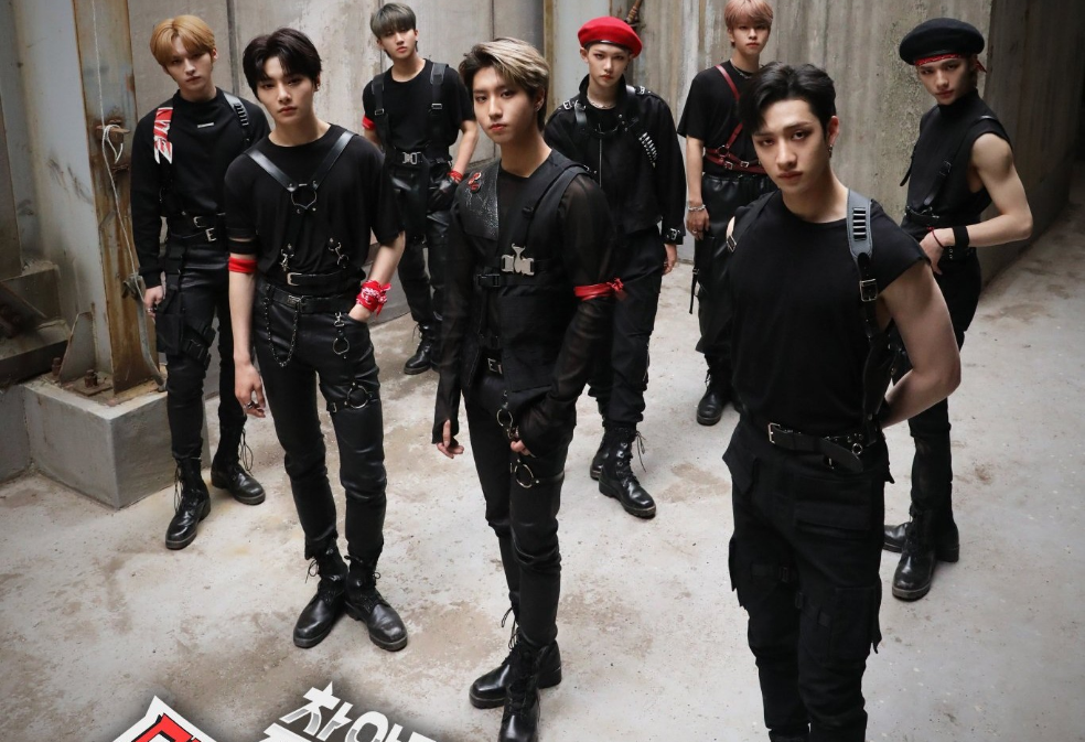 REGRESO DE STRAYKIDS thumbnail