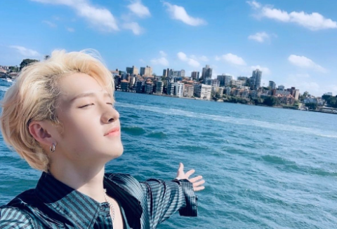 안녕하세요 방찬이 투표한다고 합니다 thumbnail