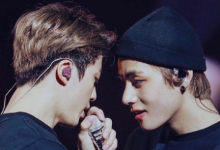 아미들이 진과 태에게 투표합니다 thumbnail