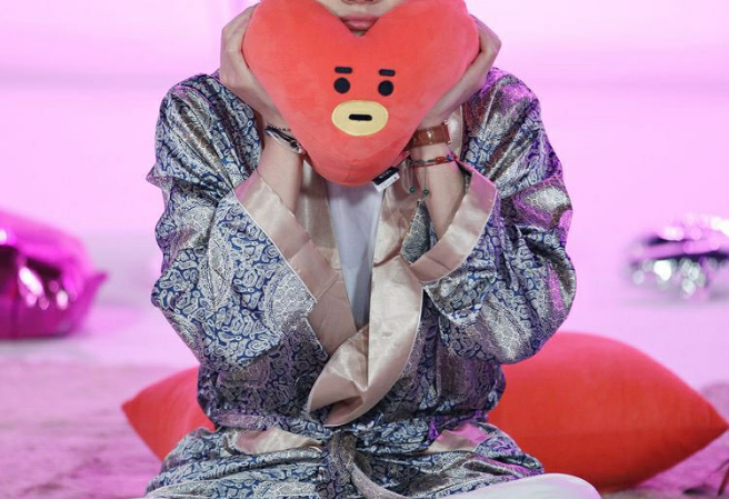 泰亨💜 thumbnail