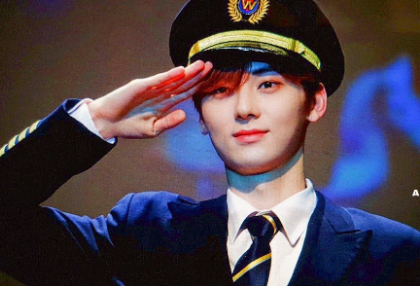 Vote for Minhyun 05 thumbnail