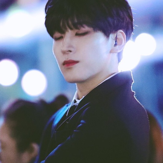 전원우 (W) image