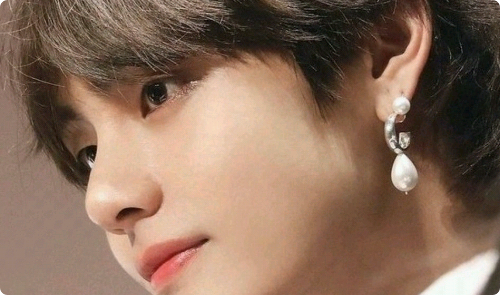 Todo empezó con un avión de papel. thumbnail