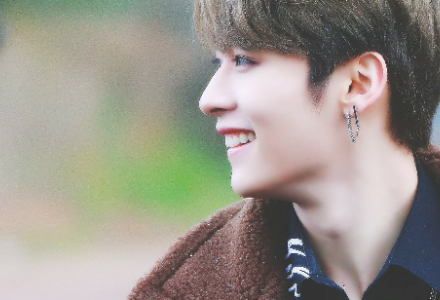 VOTE LEE KNOW thumbnail