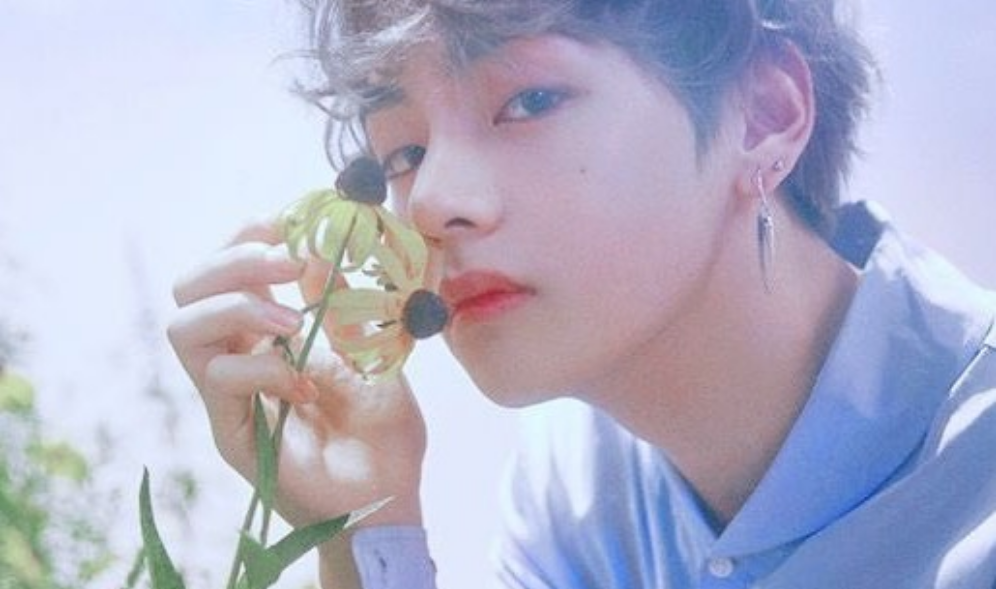 我的初恋已经不在了，而且我们学校还转来了一个不良少年。 thumbnail