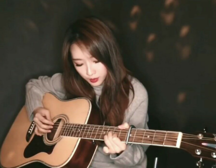 Pilih HASEUL thumbnail