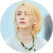윤정한 image