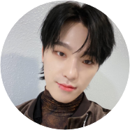 이 찬(H셋째) image