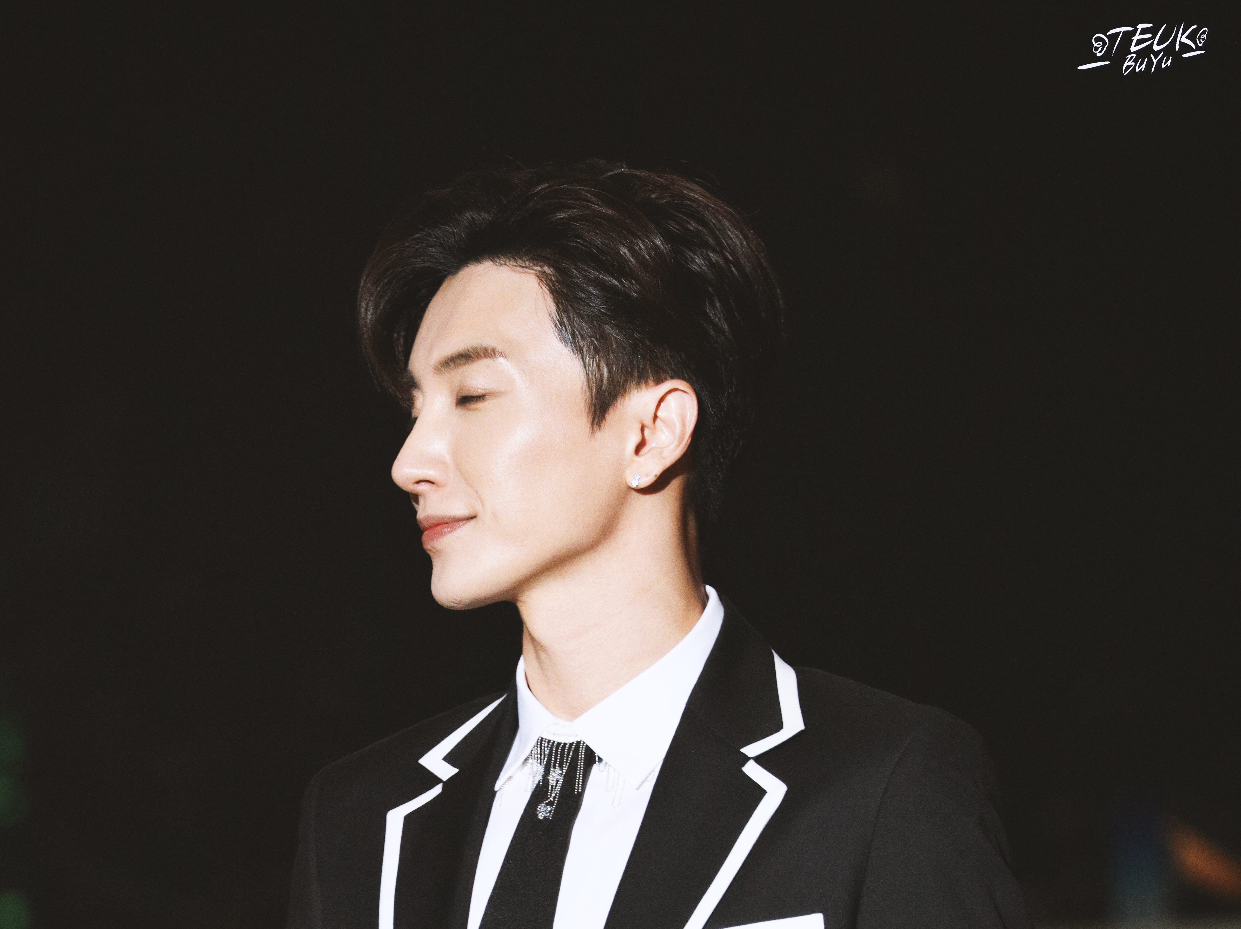 Park Jung-soo y Pearl thumbnail