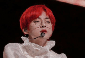 Aku dimarahi oleh seorang pengganggu di sekolah. thumbnail