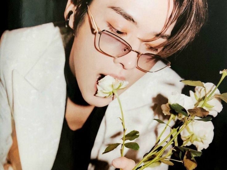 하나를 골라 (투표하세요!!) thumbnail