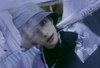 My bully loves me  thumbnail