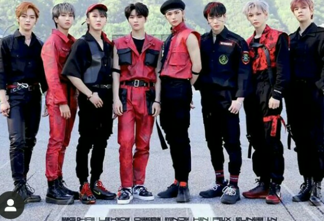 恭喜Stray Kids！！！ thumbnail