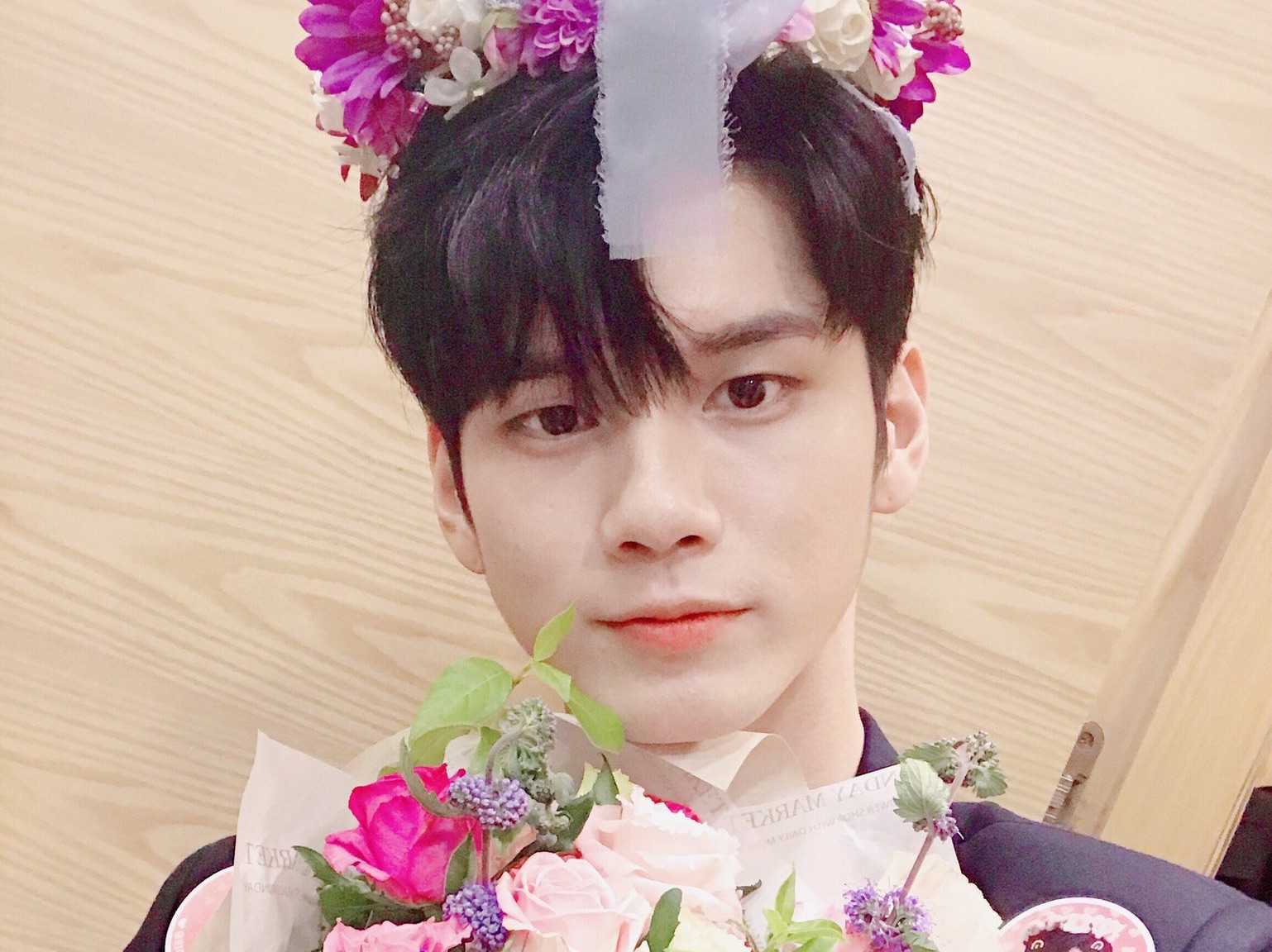 For 옹성우 for 위로 thumbnail
