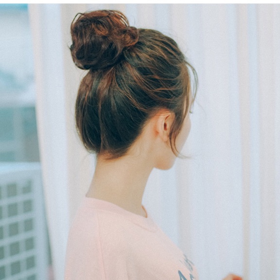 위로하 image