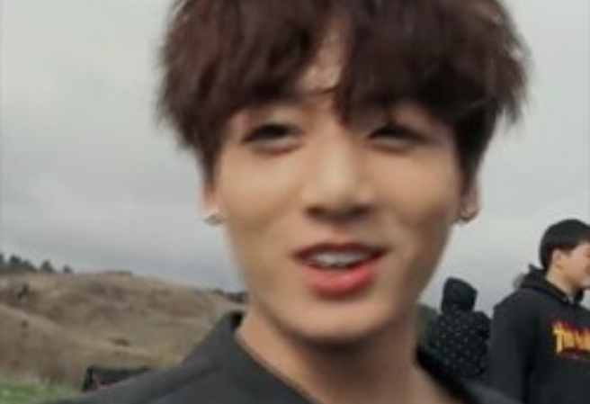 군대가 이것을 본다 thumbnail