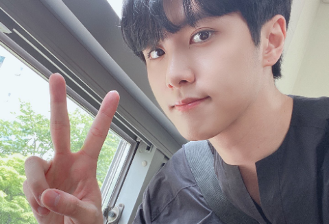 김씨 가족 thumbnail