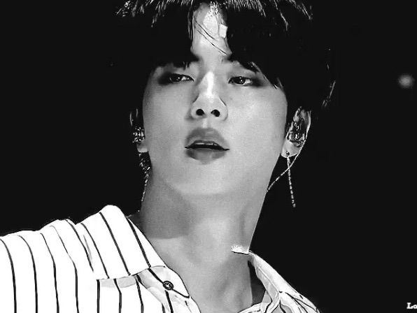 김석진 image