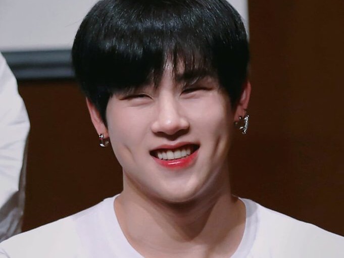 AIUTA JOOHEON (guadagna 100 biglietti thumbnail