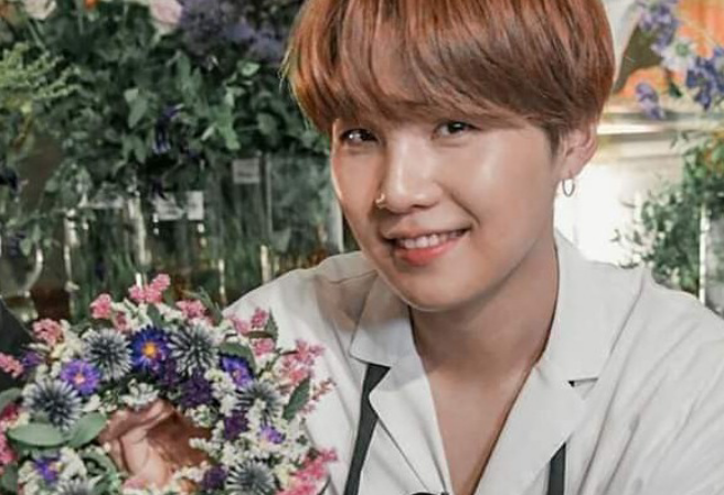 VOTOS PARA SUGA thumbnail