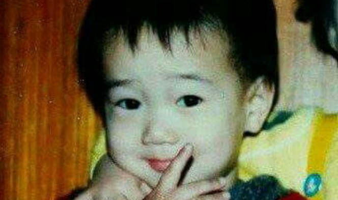 anak laki-laki kecil thumbnail