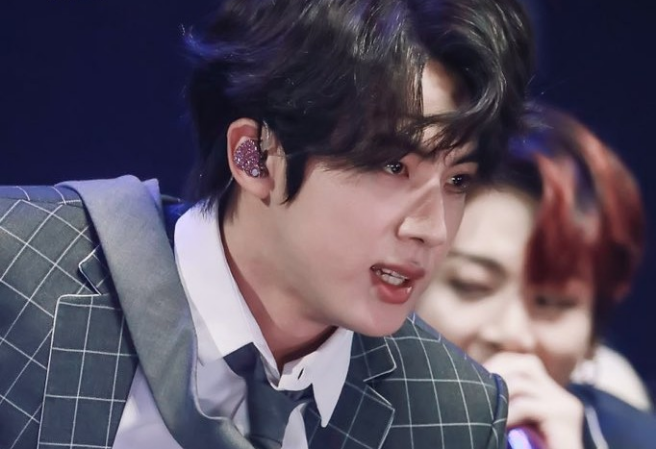 지니에게 투표하세요!! ꒰⑅ᵕ༚ᵕ꒱˖♡ thumbnail