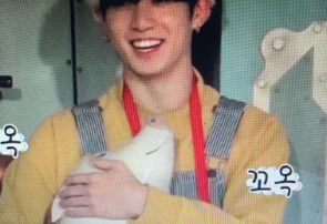 정국에게 투표하세요 \^J^/ thumbnail