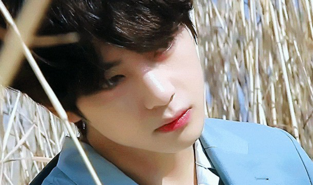 10년치기 친구를 소개팅 자리에서 만났을때, thumbnail