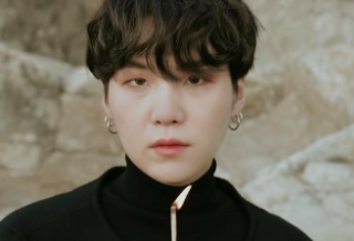 윤기에게 투표하세요 thumbnail