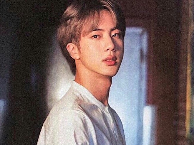 진 아미스에게 투표하세요 😳 thumbnail