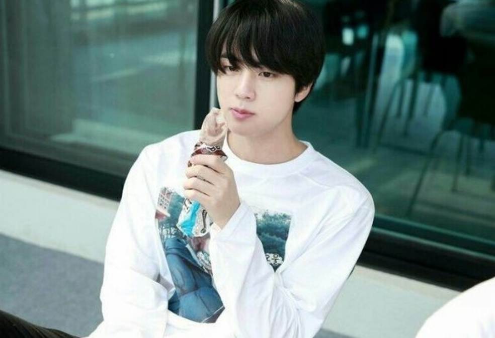 여기 있는 사람들은 진 2.0에 투표합니다 thumbnail