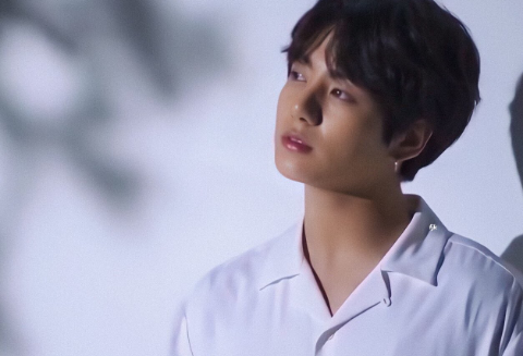 방탄소년단 & 진에게 투표하세요 thumbnail