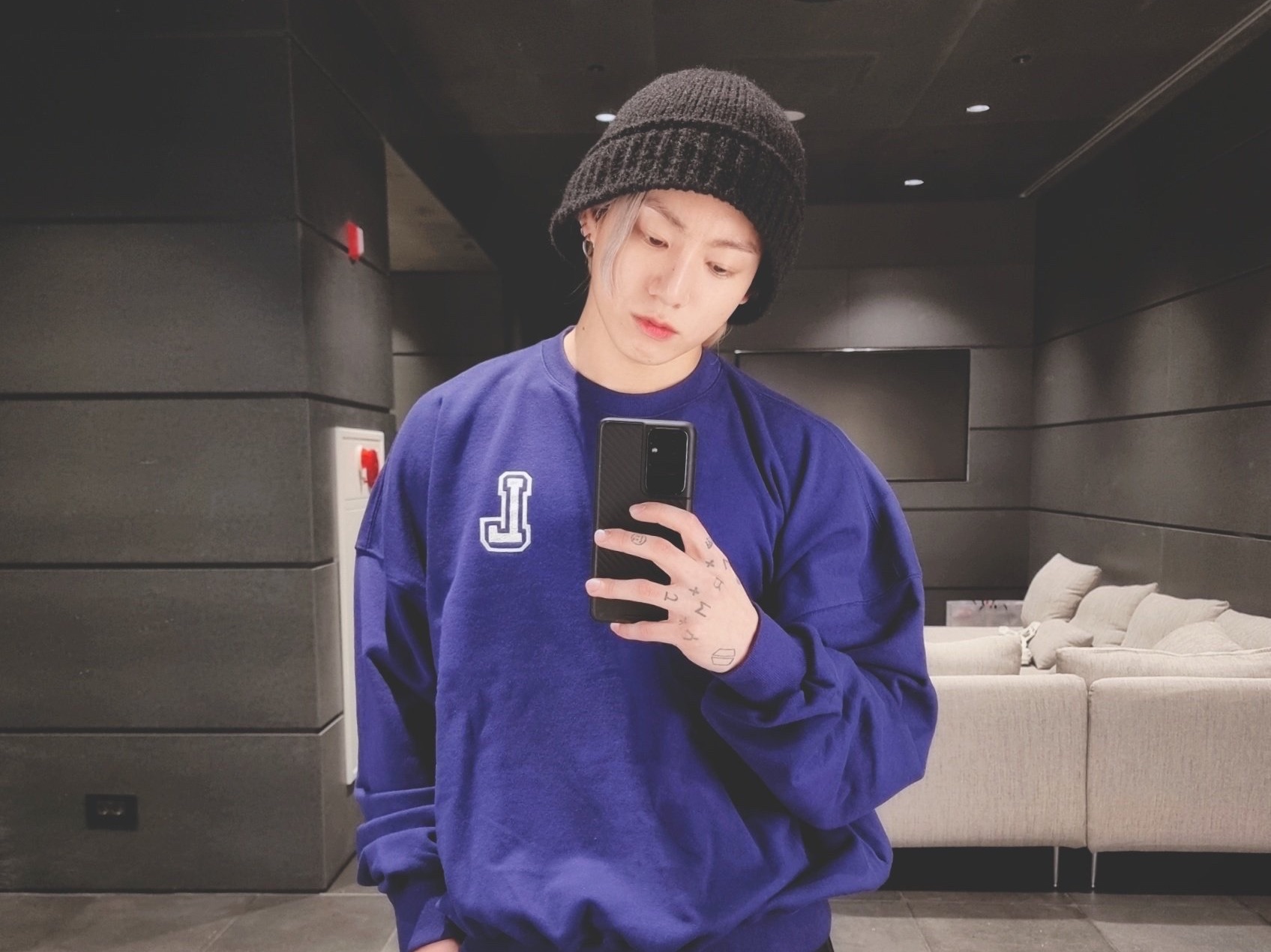 우스타 thumbnail
