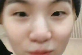 윤에게 투표해주세요 💫🥺 thumbnail