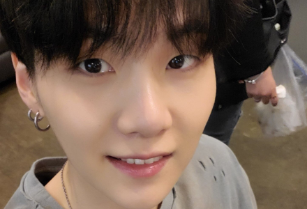 댓글을 남겨 100표를 받으세요! thumbnail