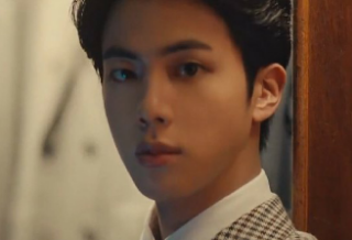 로열 킴 thumbnail