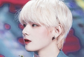 Một con cáo chín đuôi ăn thịt người. thumbnail