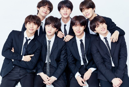 TALK | 친구에서 연인이되는 과정 thumbnail