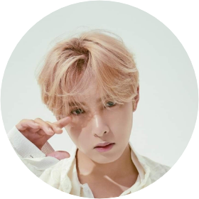 려욱 image