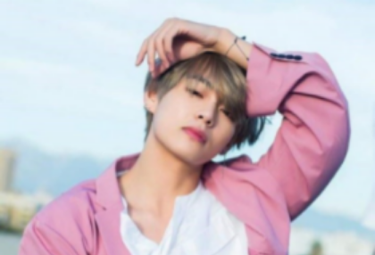 Đừng cười kiểu đó, cậu xấu xí lắm. thumbnail