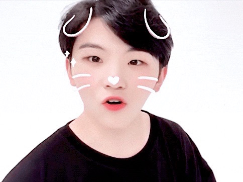 Kucing Setengah-Setengah (Hou) thumbnail