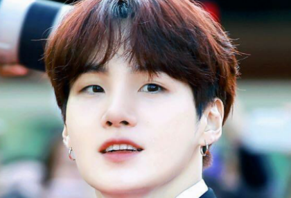 6명의 경호원? 아님 형? thumbnail