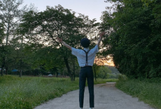 뒤집혔다 thumbnail