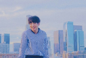 [TALK] What Happens When You Date Someone Younger Than You thumbnail